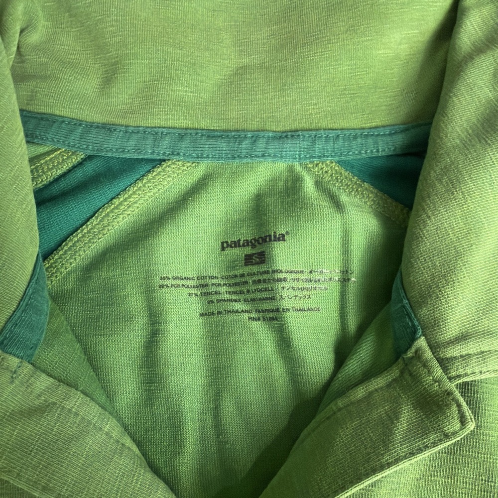 Patagonia Men's Long Sleeve Polo Shirt Green Embroidered Logo Size Small